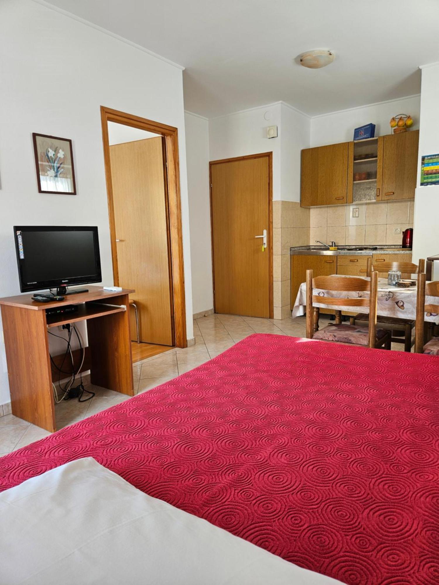 Apartments Marketic Baška Esterno foto